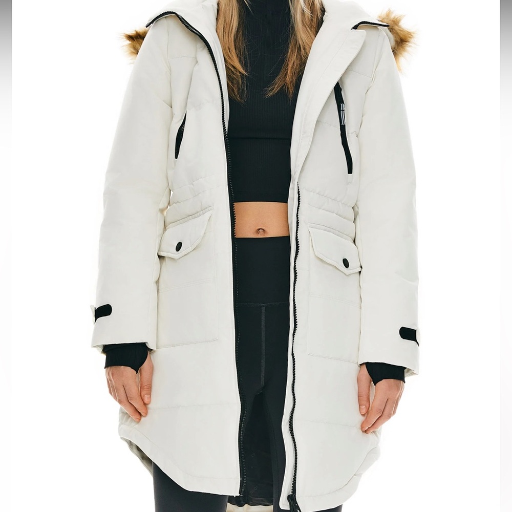 NWT OROLAY WINTER COAT - Picture 4 of 6